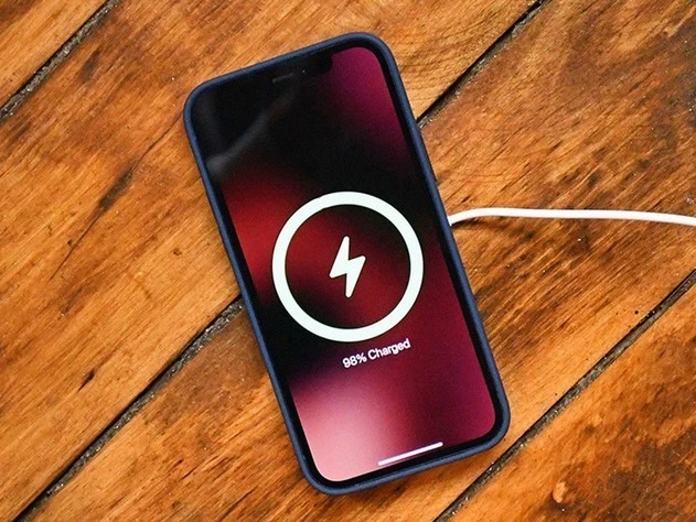 肇州苹果手机维修分享iPhone 12可以随便充电吗 