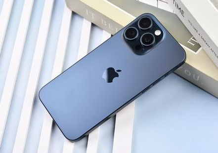 肇州苹果维修点分享iPhone 15 Pro Max屏幕更换全新实操风险 